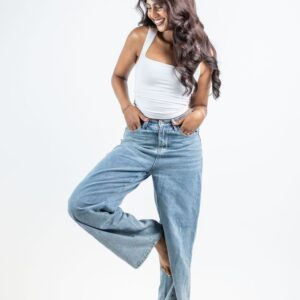 Kotty Women Jean Straight Fit High-Rise Stretchable Jeans